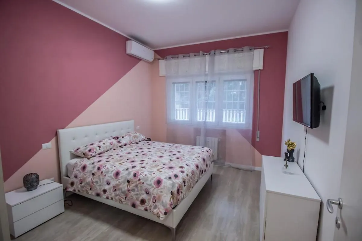 Tiburhome - Apartment In Rome Italy